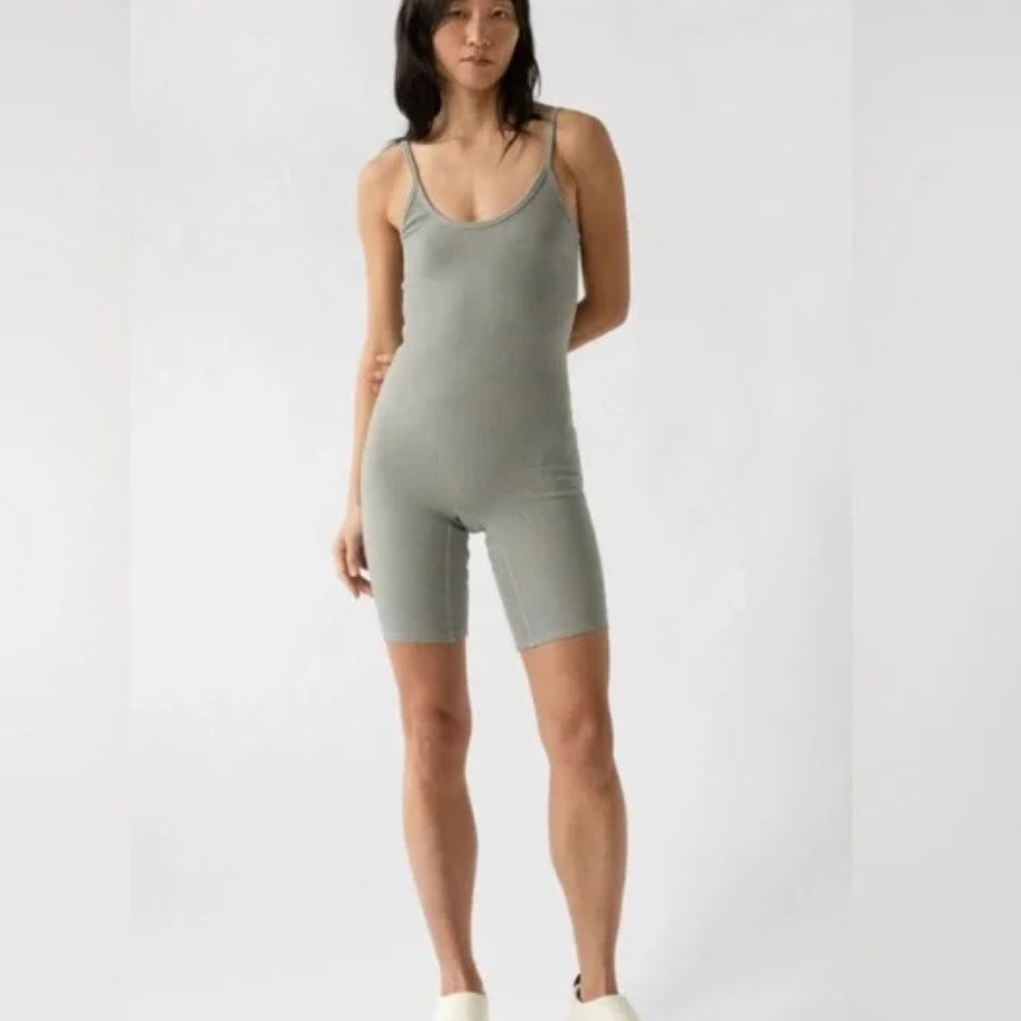 Indero Ribbed Yoga Bodysuit In Purple/Pink - Size Small